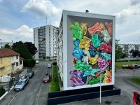 anamorphic-streetart-leonkeer-laon-mural-3d-gummybears-bonbon-candy-animals