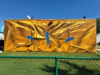 LeonKeer-mural-gift-3d-streetart-golden-package-tape-tulipcityfestival