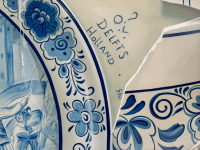 detail-delft-holland-porcelain-ceramic-leonkeer-streetart-3d-painting-straatmuseum